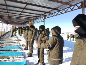 Обучающиеся 7 «к» класса казачьей направленности принимают участие в плановых стрельбах на военном полигоне..